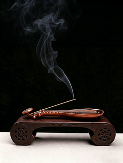 Pipa Bluetooth Speaker & Incense Burner Set | 4-in-1 | 10g Agarwood