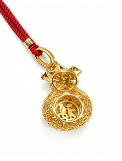 "Zen Aura" 24K Gold Filigree Blessing Bag Pendant | Openable | Agarwood Diffuser