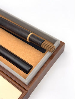 Premium Natural Agarwood Incense Sticks (20g) - Luxury Meditation & Aromatherapy Gift Set